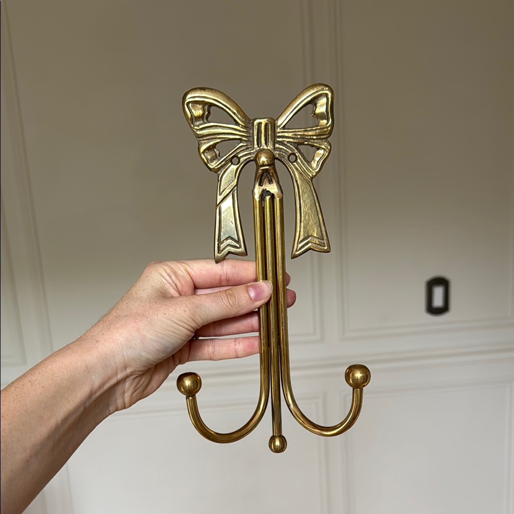Vintage Brass Gold Bow Wall Hook
